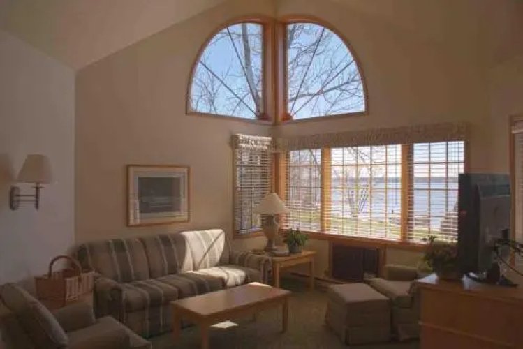 Bay Shore Inn