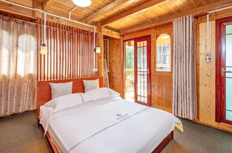 Jingzheng Holiday Hotel