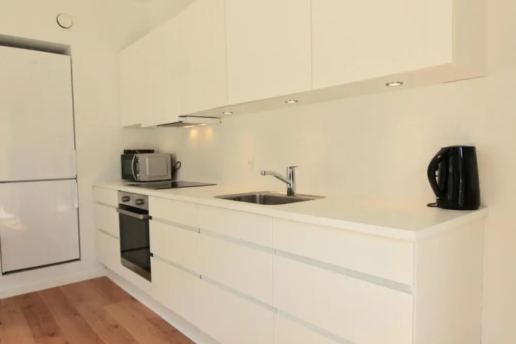 Private 1-bed Townhouse w Terraces