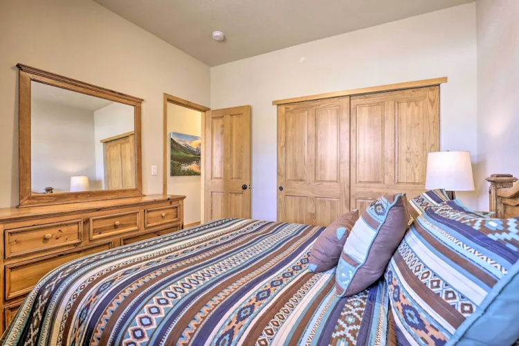 Gorgeous Fraser Townhome w/ Private Hot Tub!