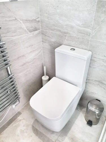 Urbane Spacious Executive Apartment