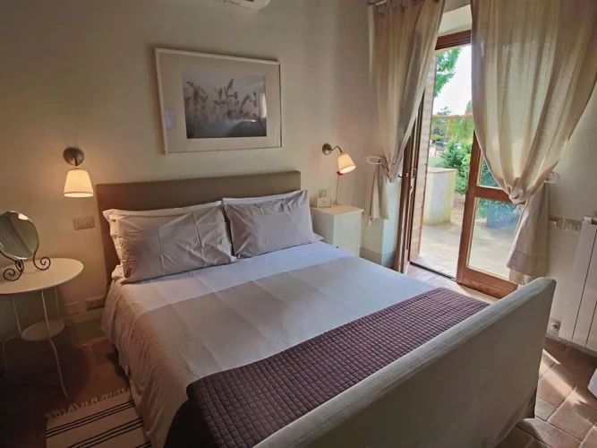 3 Bedrooms Classic Cottage