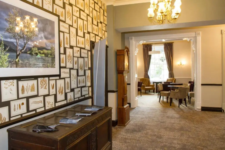 The Royal Victoria Hotel