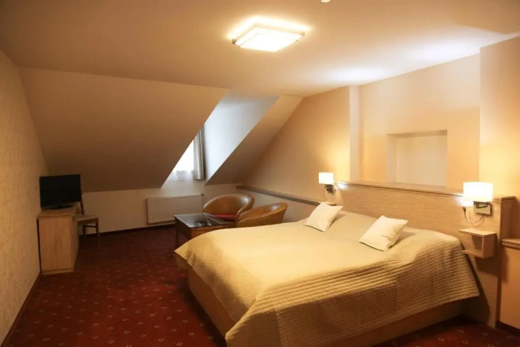 Superior Quadruple room