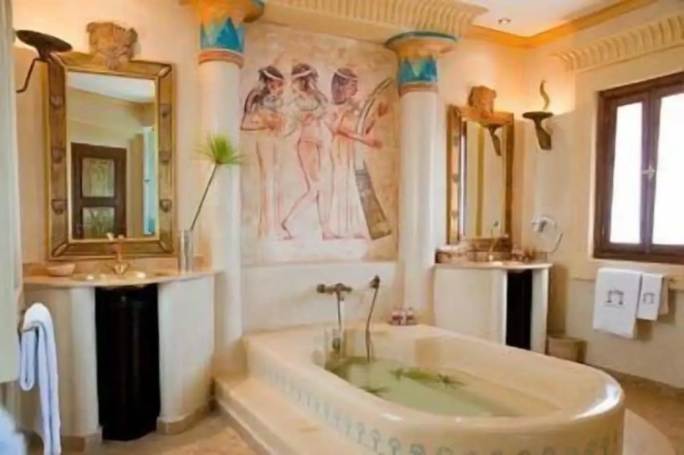 Royal Suite with balcony