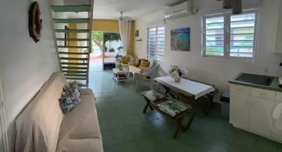 Blue Lagoon Apartment