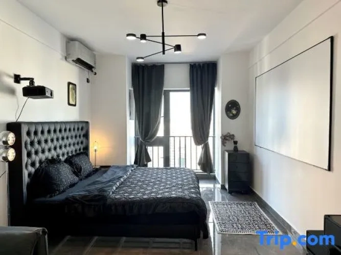 Deluxe Double room with street view