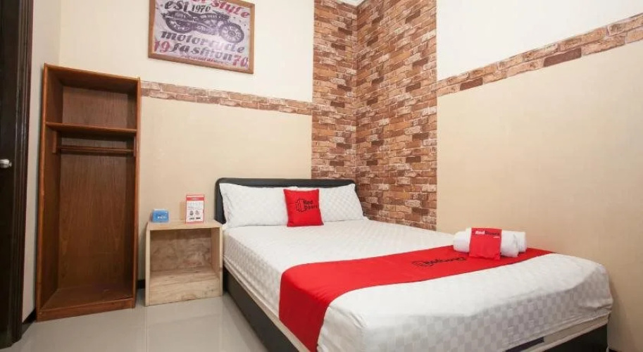 Omah Wetan Homestay