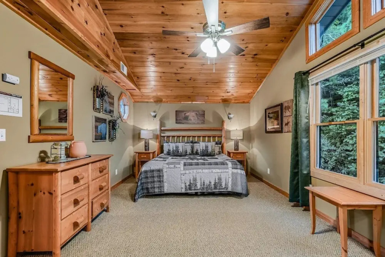 Ali's Dream 3 Bedroom Cabin by RedAwning
