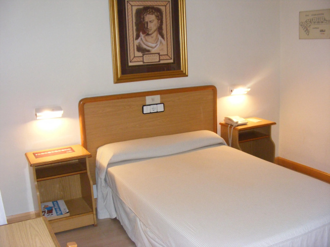 Hotel Cesaraugusta
