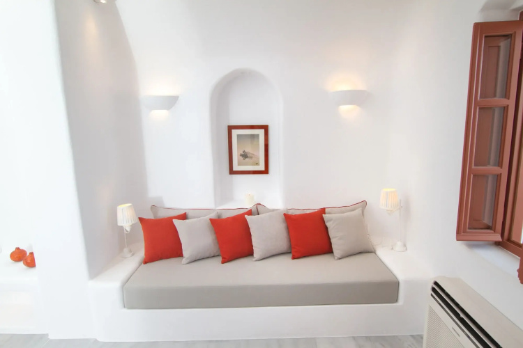 Oia Mare Villas