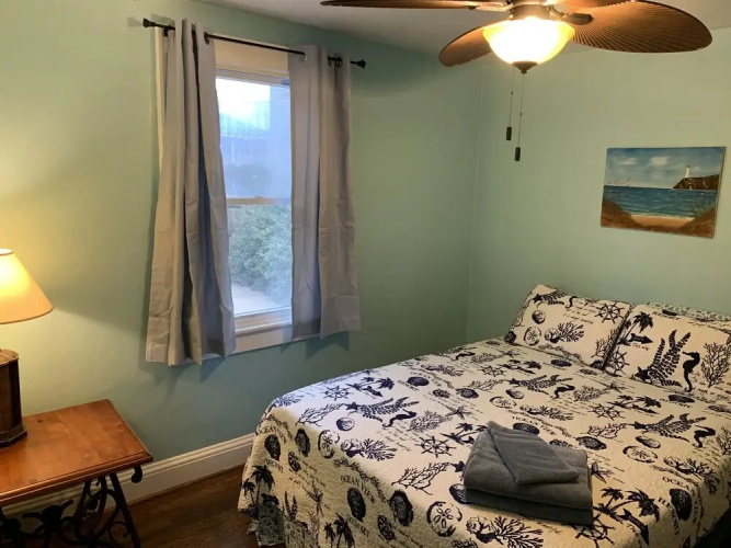 Beach Front On The Bay 3 Bedroom Bungalow