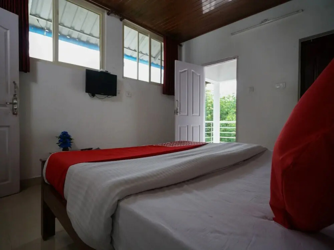 Aruvi Annex by OYO Rooms