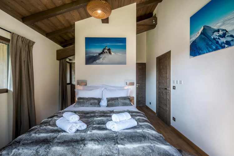 Jatoba - Chalet with a Jacuzzi And Cinema Corner