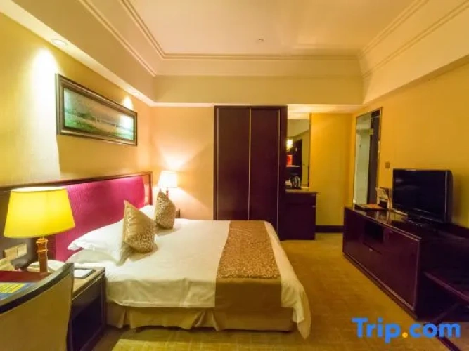 Deluxe Double Suite
