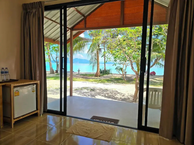 Kradan Beach Resort