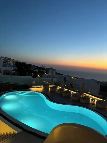 Luxury Suite