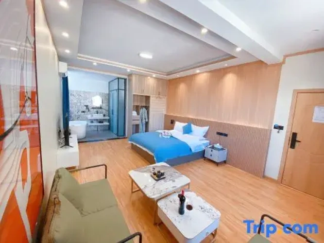 Deluxe Double Suite