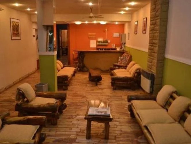 Alas Hotel