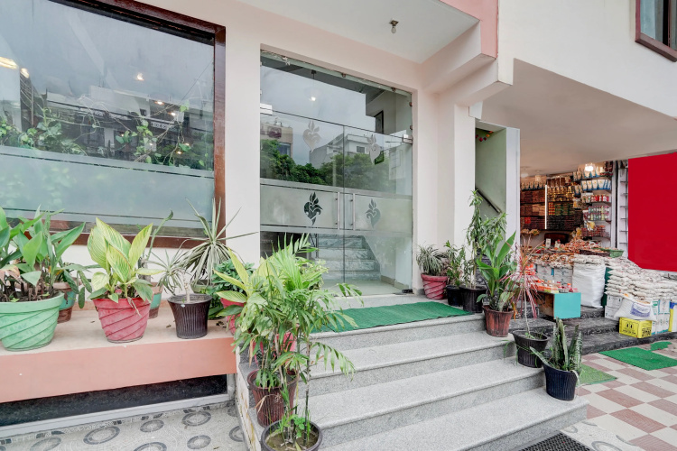 Super Collection O Vaishno Devi Temple Formerly Hotel The Leaf