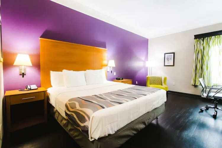 Deluxe Double room