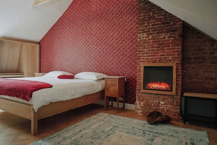 The Lovelace Residence