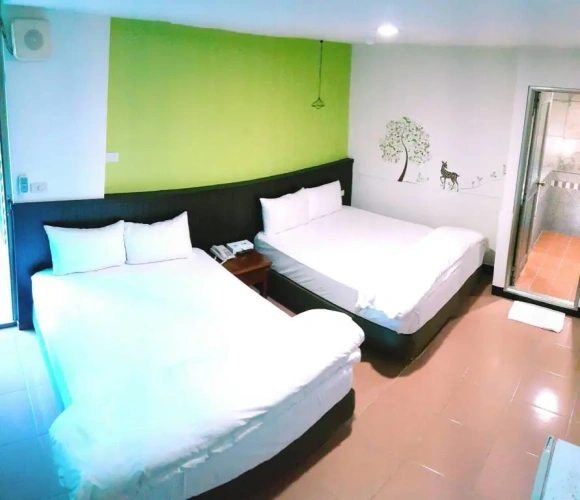 Standard Quadruple room
