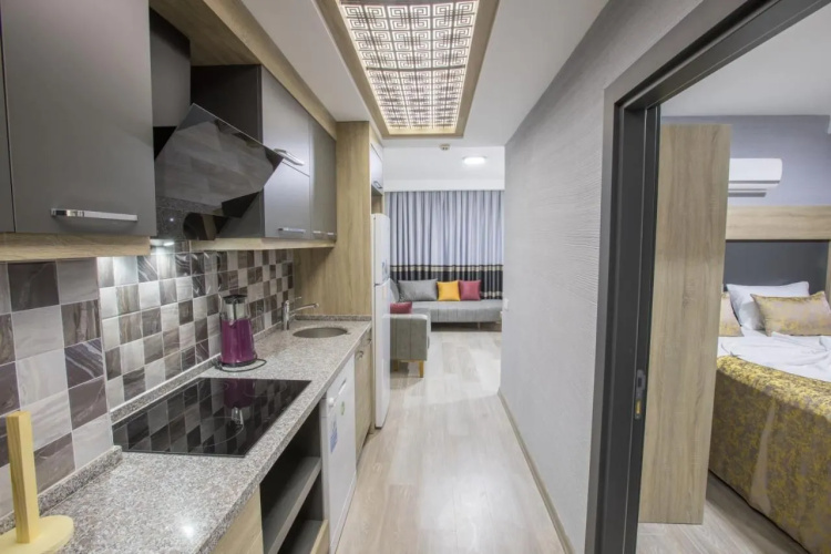 Elanis Suites