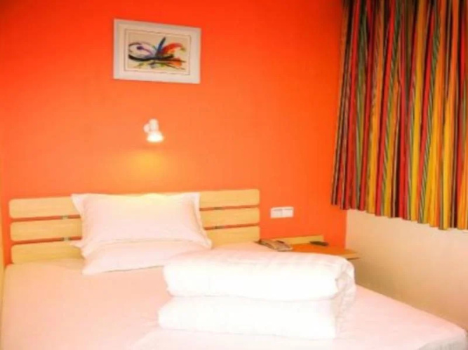 7Days Inn Deyang Wenmiao Square