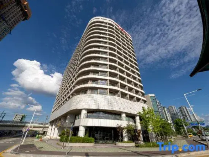 Chuncheon M83  Hotel