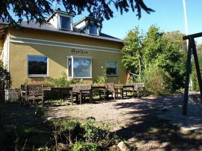 Sandvig Hostel Sjøljan