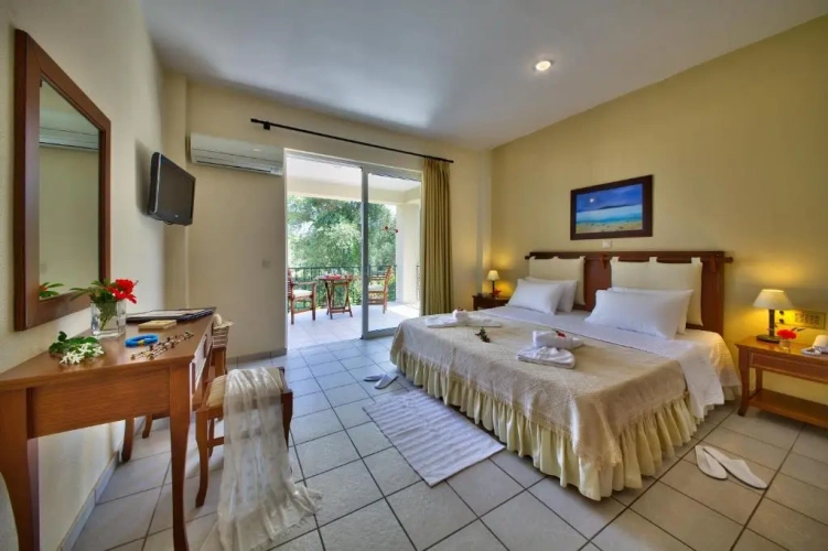 Double room with garden view