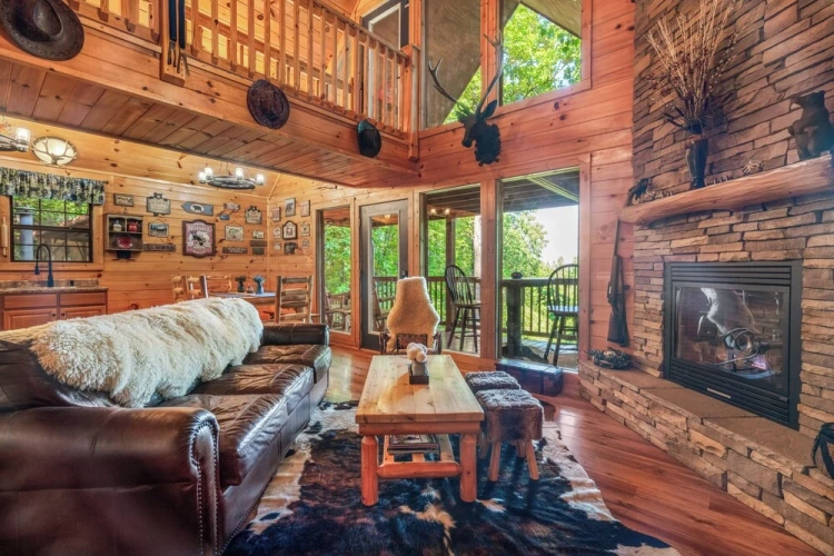2 Bedrooms Cottage
