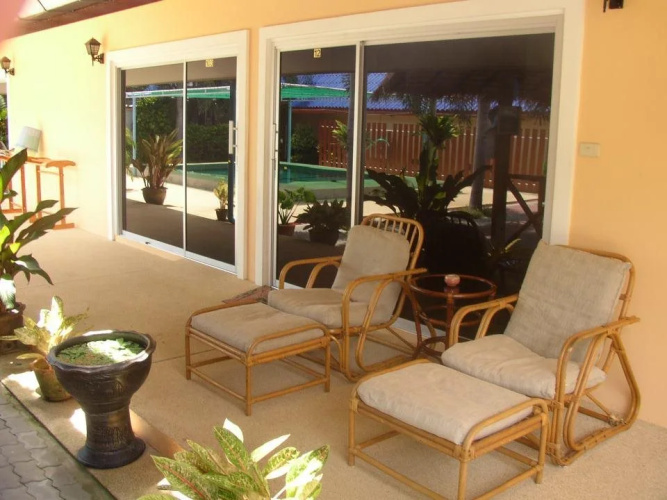Udom Bungalow