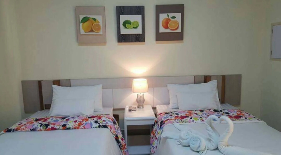 AA Villa Garden Airport