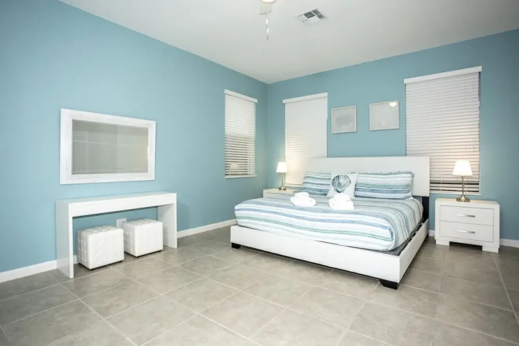6BR Villa - 327 Marcello Blvd