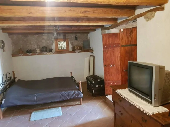 3 Bedrooms Cottage