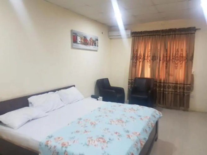Whitebrook Suites and Bar