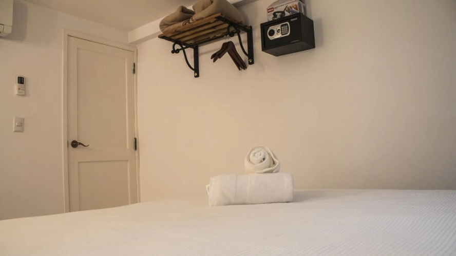 Historical Center Area Apartment