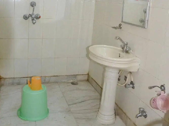 Abu Safari Hotel