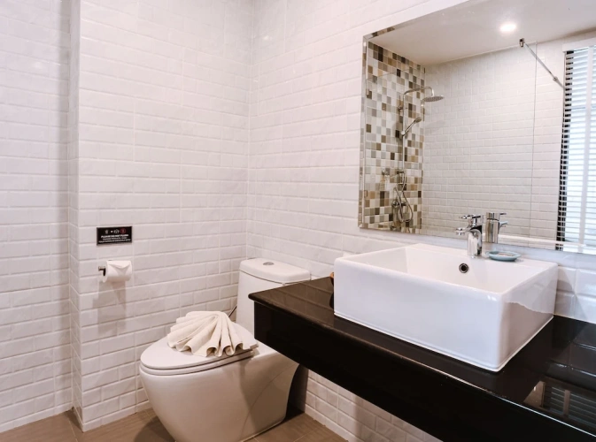 Deluxe Double room with balcony and with city view