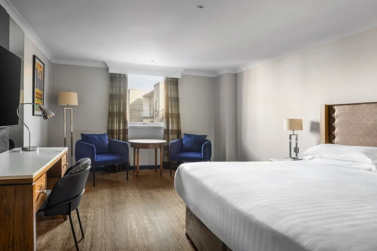 M Club Double room