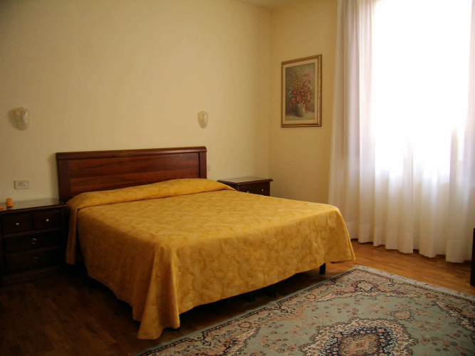 Hotel Savoia E Campana