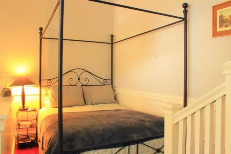 Cole Valley Suite Holiday