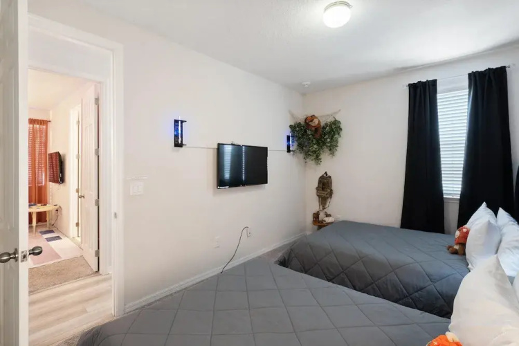 9001 Sunshine Ridge Loop