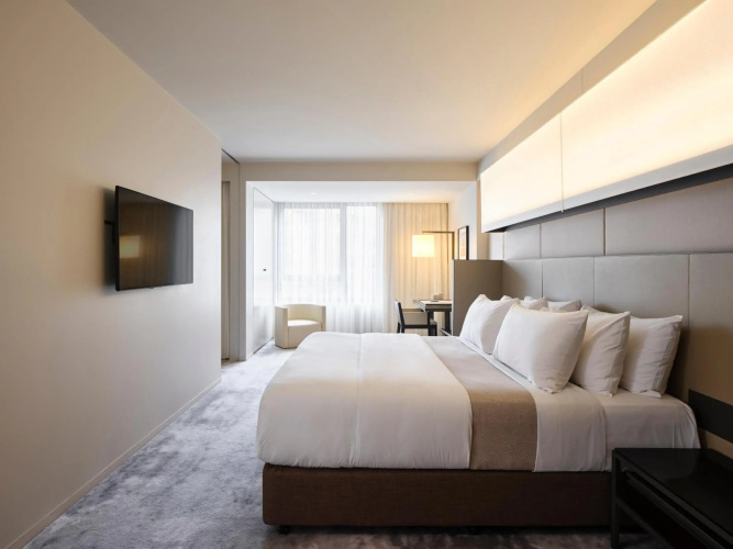 Hotel Realm