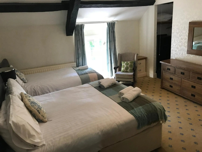 Pentre Farmhouse