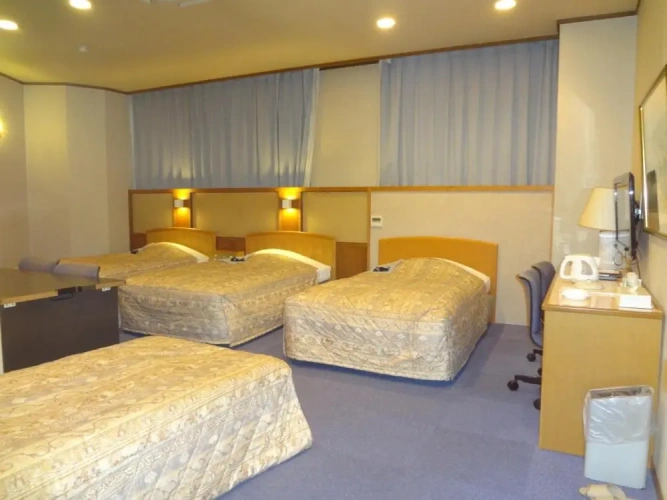 Triple room