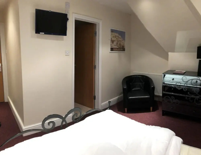 Alvia Hotel