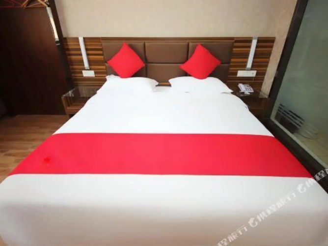 Taizhou Huifeng Hotel